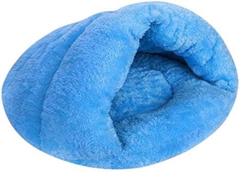 Warm indoor nest with sleeping hole cushion