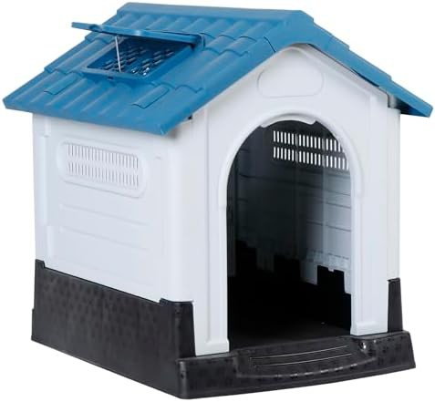 Folding plastic dog house with adjustable skylight