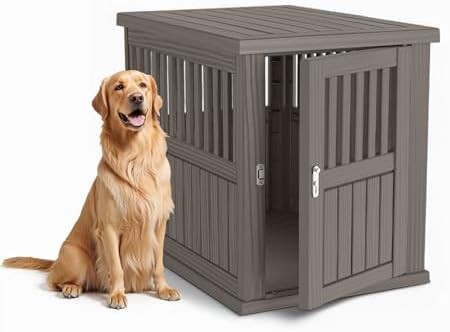 Weatherproof plastic dog house with air vents