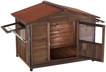 Antique brown wooden cabin with iron frame — photo 4