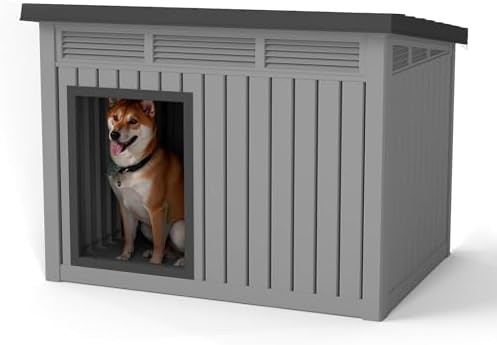 Large plastic kennel with removable roof